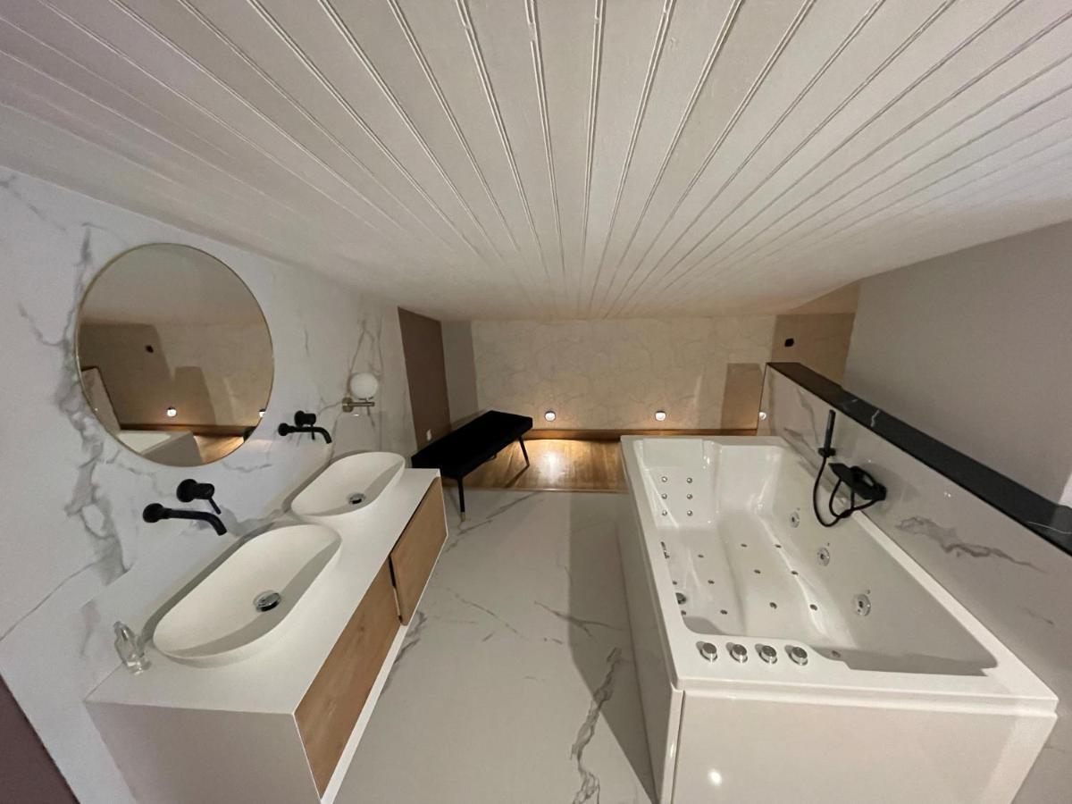 "Les Hauts Du Marquet" - Meuble De Tourisme 5 Etoiles - Gite De Groupe 15 Personnes En Cevennes - Piscine A Debordement - Balneo - Sauna - Nature Saint Jean du Pin Exterior foto