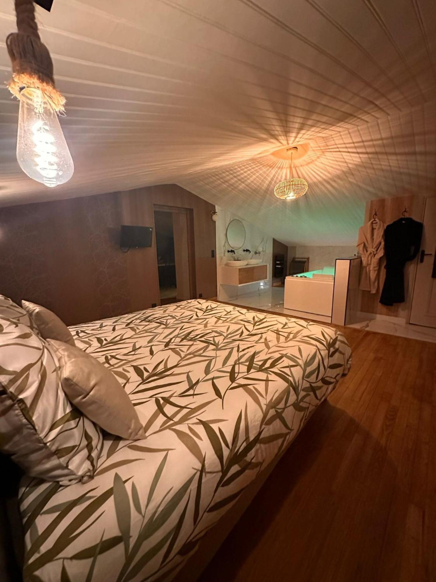 "Les Hauts Du Marquet" - Meuble De Tourisme 5 Etoiles - Gite De Groupe 15 Personnes En Cevennes - Piscine A Debordement - Balneo - Sauna - Nature Saint Jean du Pin Exterior foto